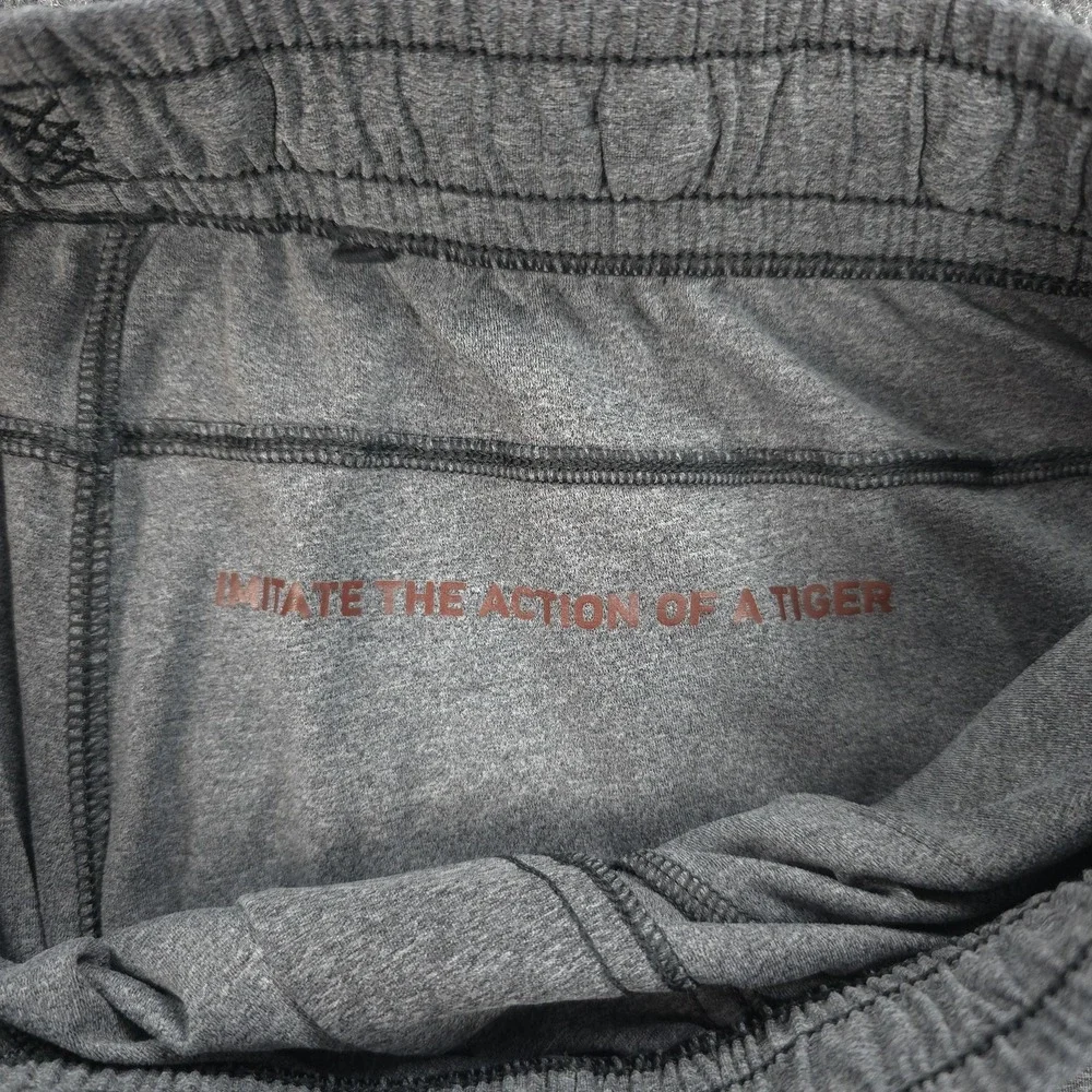 Rhone Shorts Mens Small Gray Reign Performance Running Gym Training Athletic